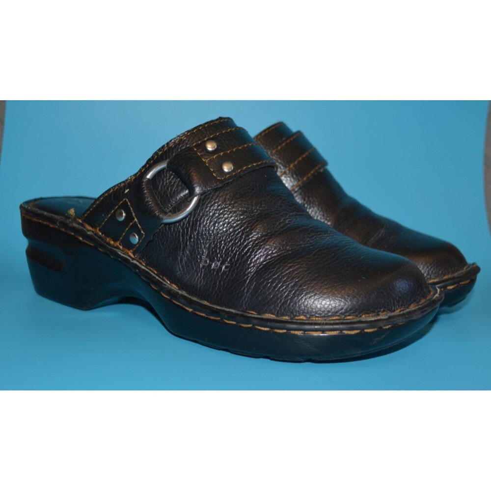 b.o.c. Born Black Leather Mule Clogs Womens Size 7 /38 Slip On Comfort Shoes